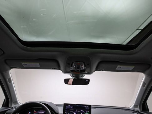 Used 2025 Audi Q5 2.0T Premium Plus w/ Premium Plus Package image 18