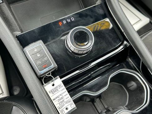 Used 2022 Jeep Grand Cherokee L Laredo AWD/4WD image 29