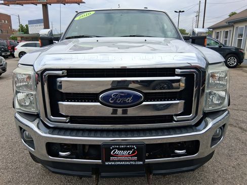 Used 2016 Ford F250 Lariat w/ Lariat Ultimate Package AWD/4WD image 4
