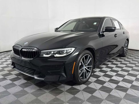 Used 2019 BMW 330i Sedan w/ Convenience Package RWD image 3