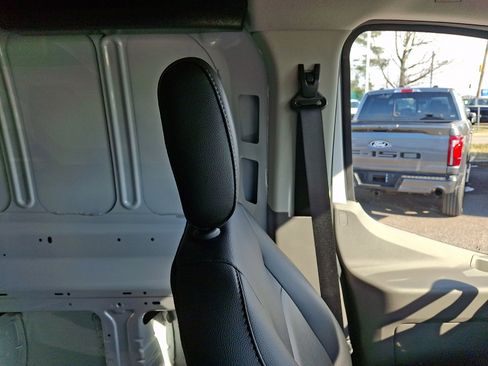 Certified 2024 Ford E-Transit Low Roof image 13