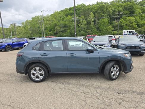 Used 2025 Honda HR-V LX image 8