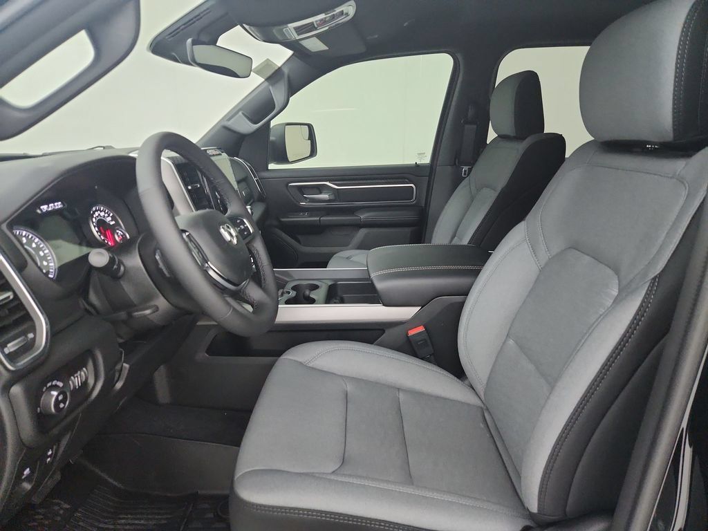 New 2027 RAM 1500 Big Horn AWD/4WD image 18