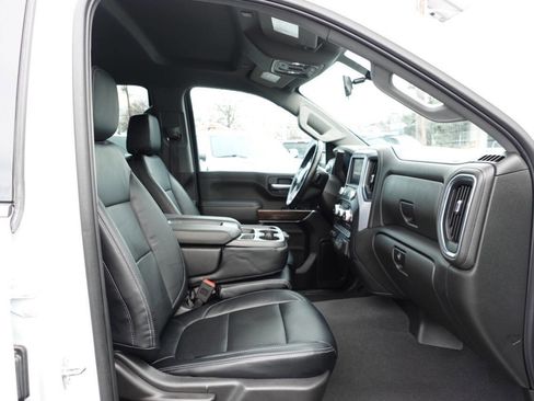 Used 2023 GMC Sierra 2500 SLE w/ Preferred Package image 37