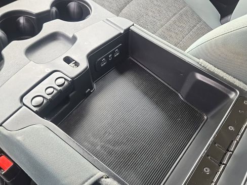 Used 2019 RAM 1500 Big Horn image 26