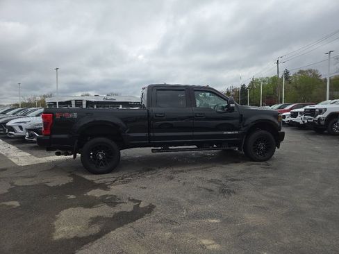 Used 2019 Ford F250 Lariat w/ Lariat Ultimate Package AWD/4WD image 30