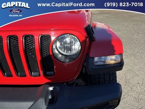 Used 2021 Jeep Wrangler Unlimited Sahara image 11