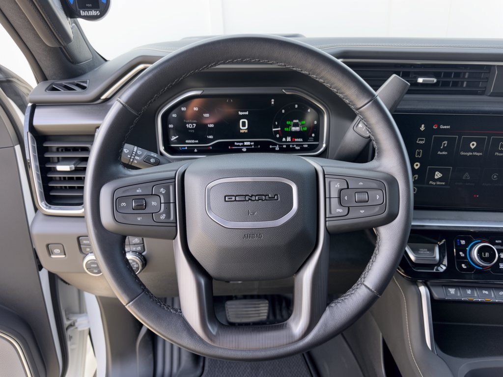 Used 2024 GMC Sierra 2500 Denali Ultimate AWD/4WD image 10