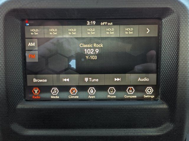 Used 2023 Jeep Wrangler Sport AWD/4WD image 18
