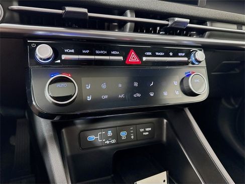 New 2025 Hyundai Santa Cruz Limited image 13