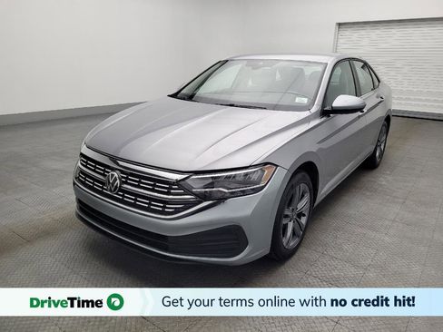 Used 2024 Volkswagen Jetta SE FWD image 1