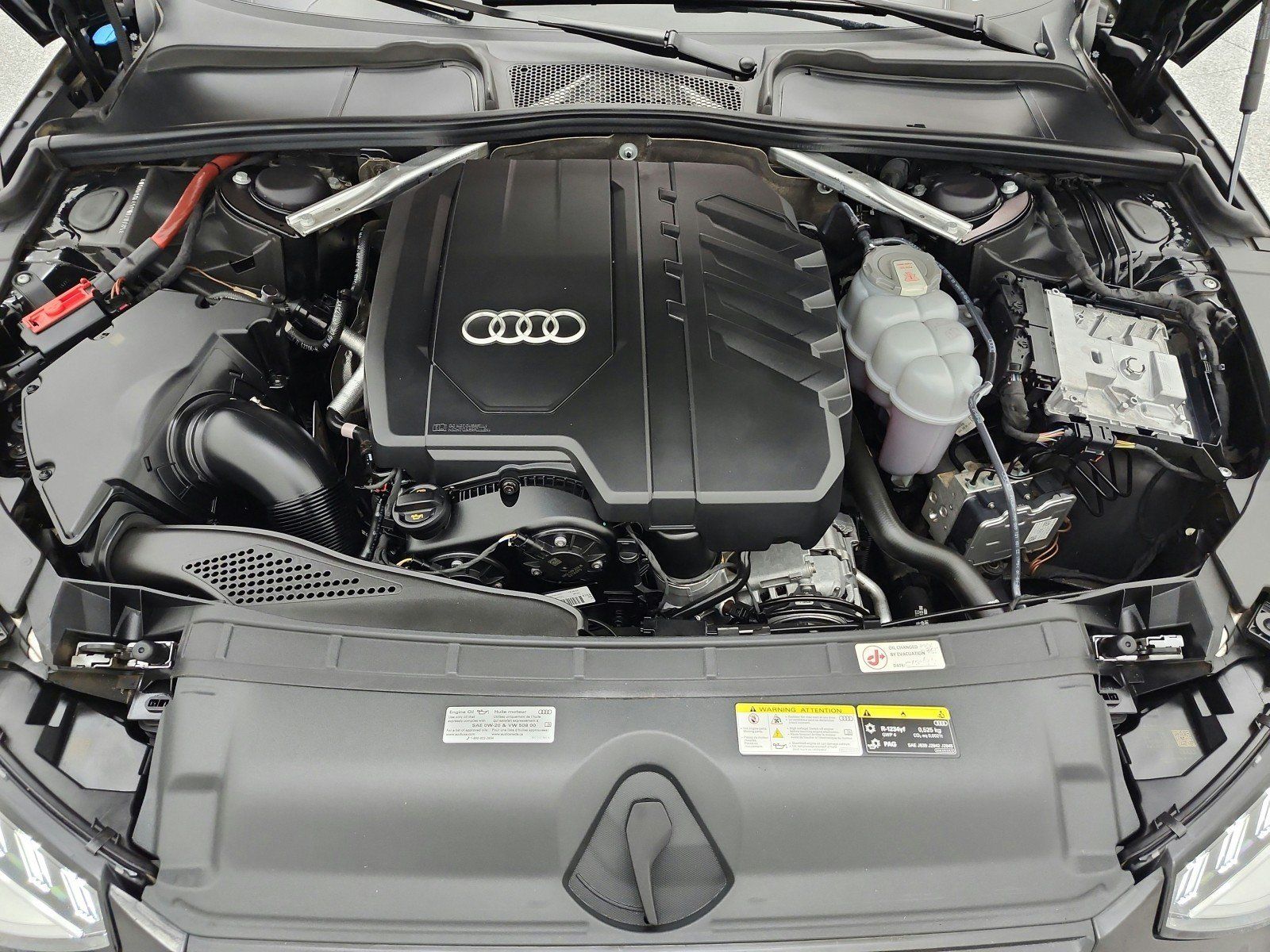 Used 2023 Audi A4 2.0T Premium AWD/4WD image 16