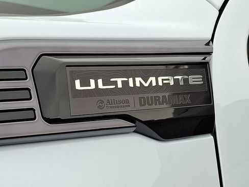 New 2026 GMC Sierra 2500 Denali Ultimate image 17