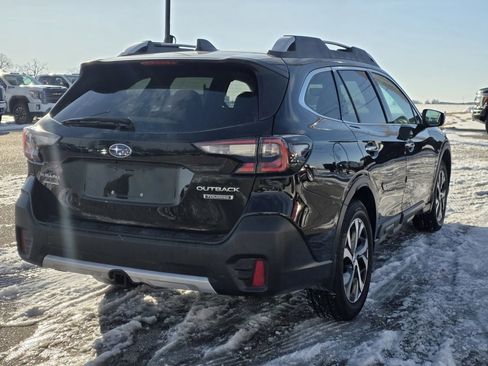 Used 2022 Subaru Outback Touring w/ Tech Package 3 image 8