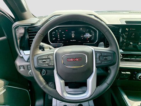 New 2026 GMC Sierra 1500 SLT w/ SLT Convenience Package AWD/4WD image 15