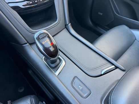 Used 2018 Cadillac XT5 Luxury image 35