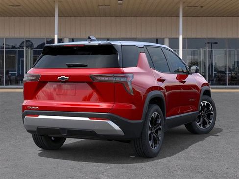 New 2026 Chevrolet Equinox LT w/ Safety and Technology Package image 4