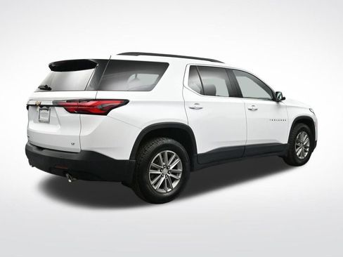 Used 2022 Chevrolet Traverse LT w/ LPO, Floor Liner Package image 5