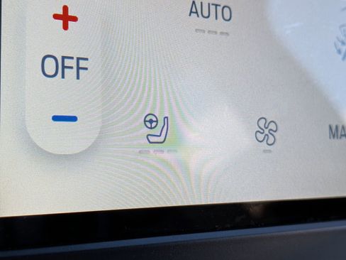 Certified 2024 Ford Edge SEL w/ Convenience Package image 27