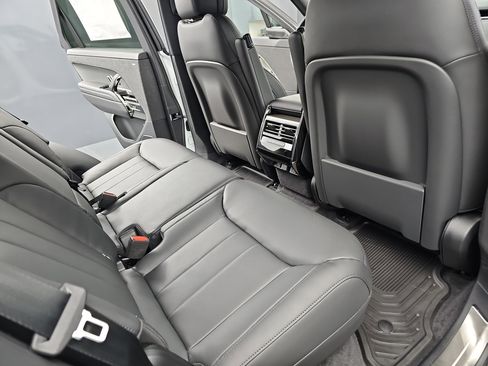 New 2025 Land Rover Range Rover Sport Dynamic SE image 11