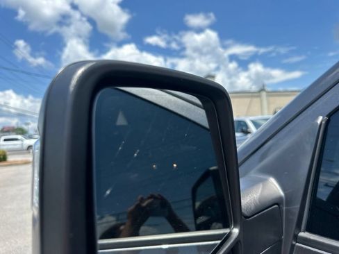 Used 2024 RAM 2500 Limited AWD/4WD image 25