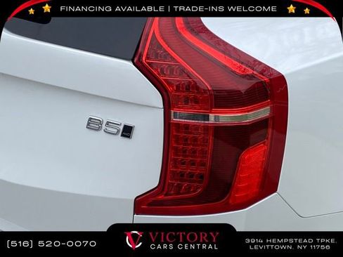 Used 2023 Volvo XC90 B5 Core w/ Protection Package Premier image 10