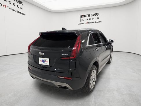 Used 2020 Cadillac XT4 Premium Luxury FWD image 5