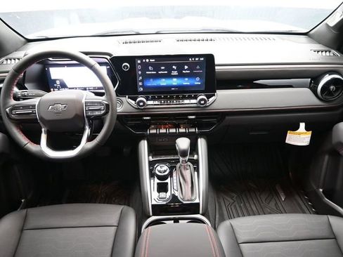 New 2025 Chevrolet Colorado Z71 w/ Technology Package image 25