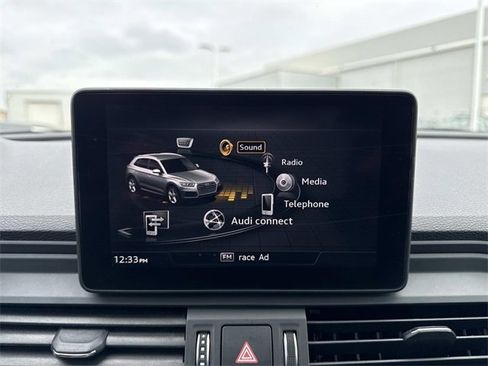 Used 2020 Audi Q5 2.0T Premium w/ Convenience Package image 22