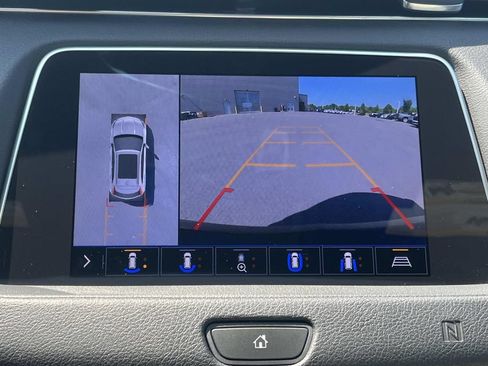 Used 2020 Cadillac XT4 Sport AWD/4WD image 34