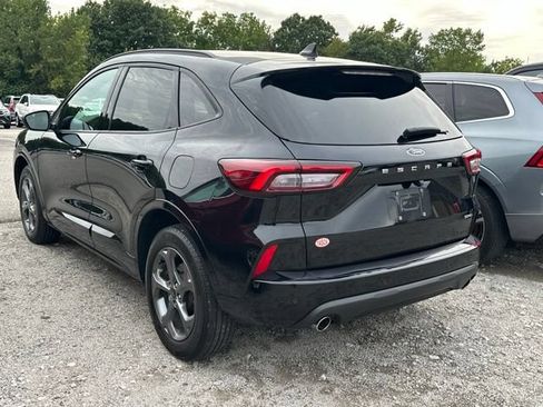 Used 2024 Ford Escape ST-Line w/ Tech Pack #1 AWD/4WD image 4