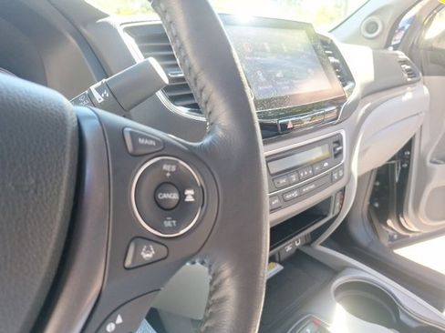 Used 2023 Honda Ridgeline RTL-E image 25