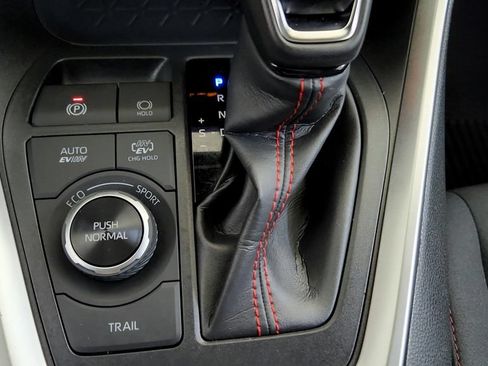 Used 2023 Toyota RAV4 SE w/ Weather & Moonroof Package AWD/4WD image 45