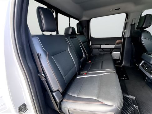 Used 2024 Ford F250 Lariat w/ Chrome Package AWD/4WD image 20