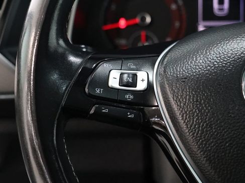 Used 2019 Volkswagen Jetta R-Line w/ R-Line Cold Weather Package FWD image 21