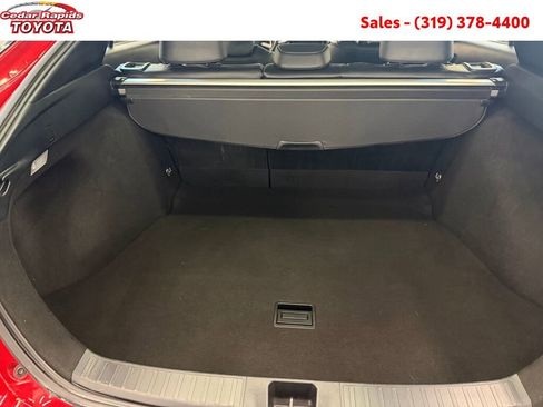 Certified 2018 Toyota Prius Four Touring image 12