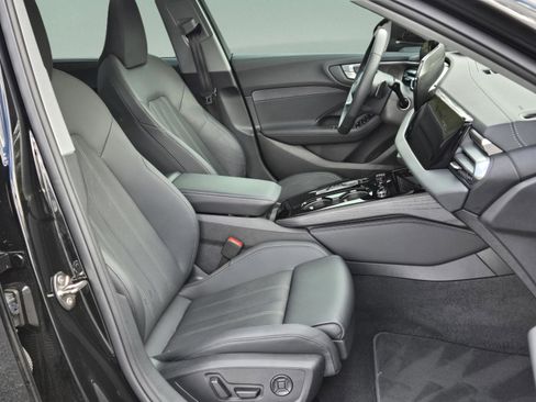 Used 2025 Audi A5 2.0T Premium Plus w/ Premium Plus image 19