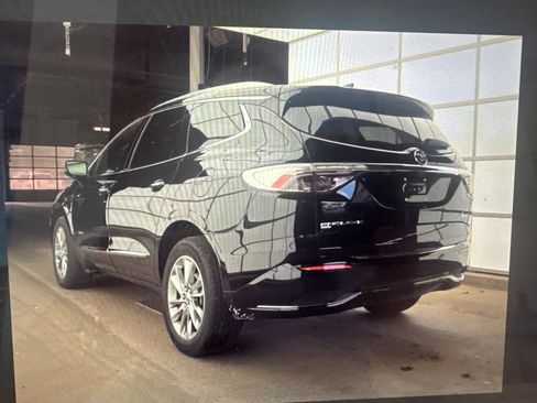 Used 2023 Buick Enclave Avenir w/ Trailering Package, 5000 lbs. AWD/4WD image 3