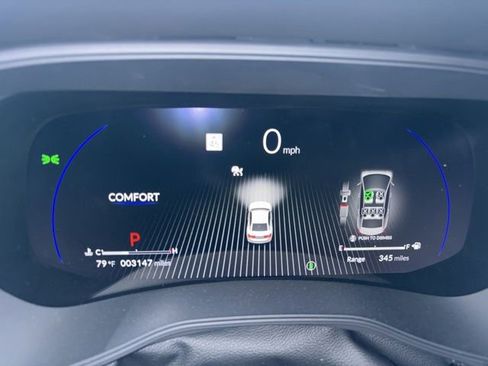 Certified 2025 Acura TLX w/ Technology Package image 18