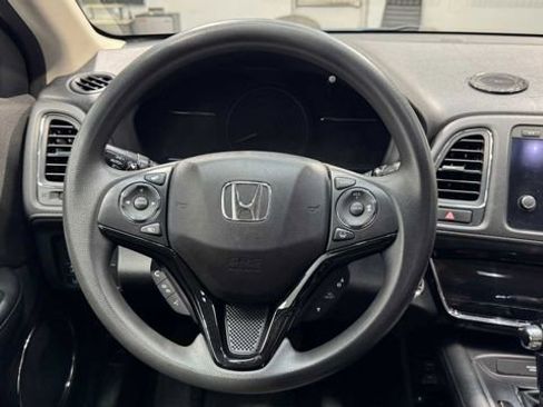 Used 2022 Honda HR-V LX image 16