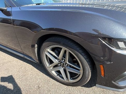 Certified 2024 Ford Mustang Coupe RWD image 10