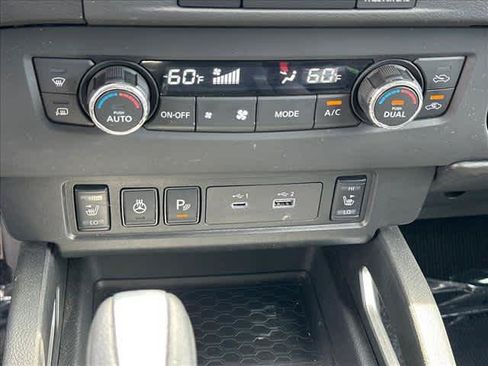 Certified 2024 Nissan Frontier SV w/ SV Convenience Package RWD image 21