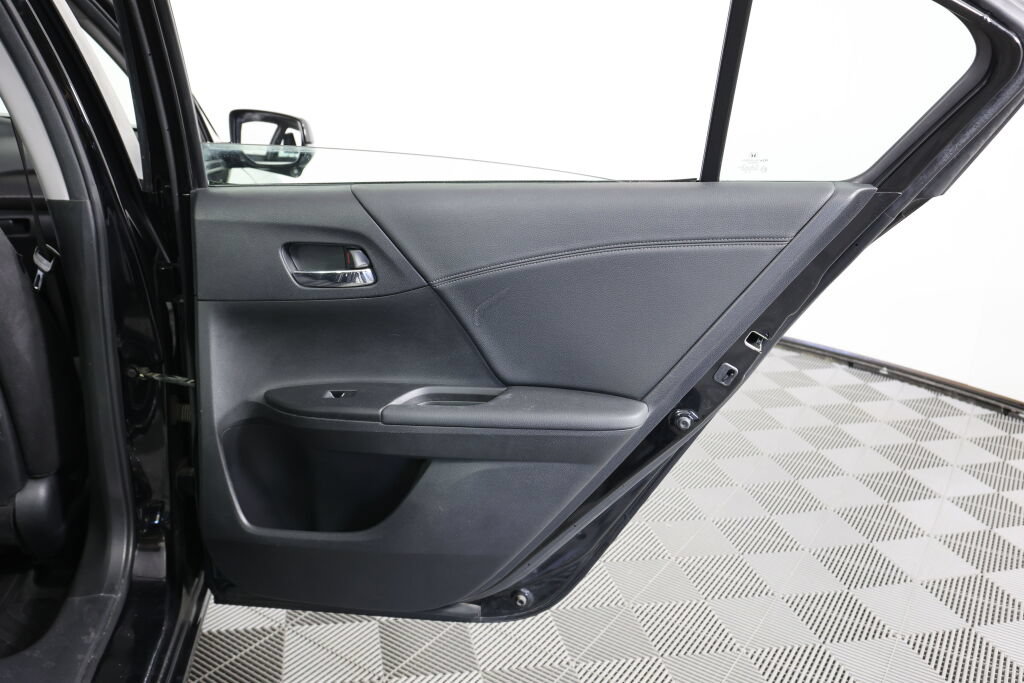Used 2013 Honda Accord EX image 21