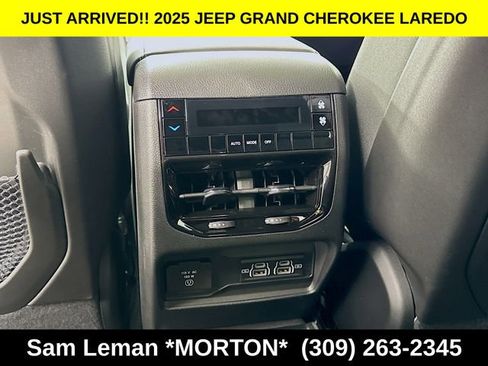 New 2025 Jeep Grand Cherokee L Laredo w/ Luxury Tech Group I image 25