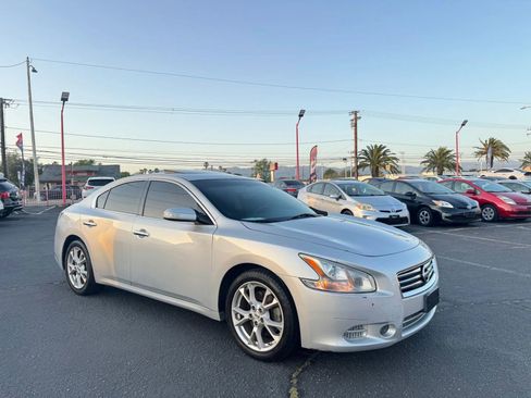 Used 2013 Nissan Maxima 3.5 SV image 11