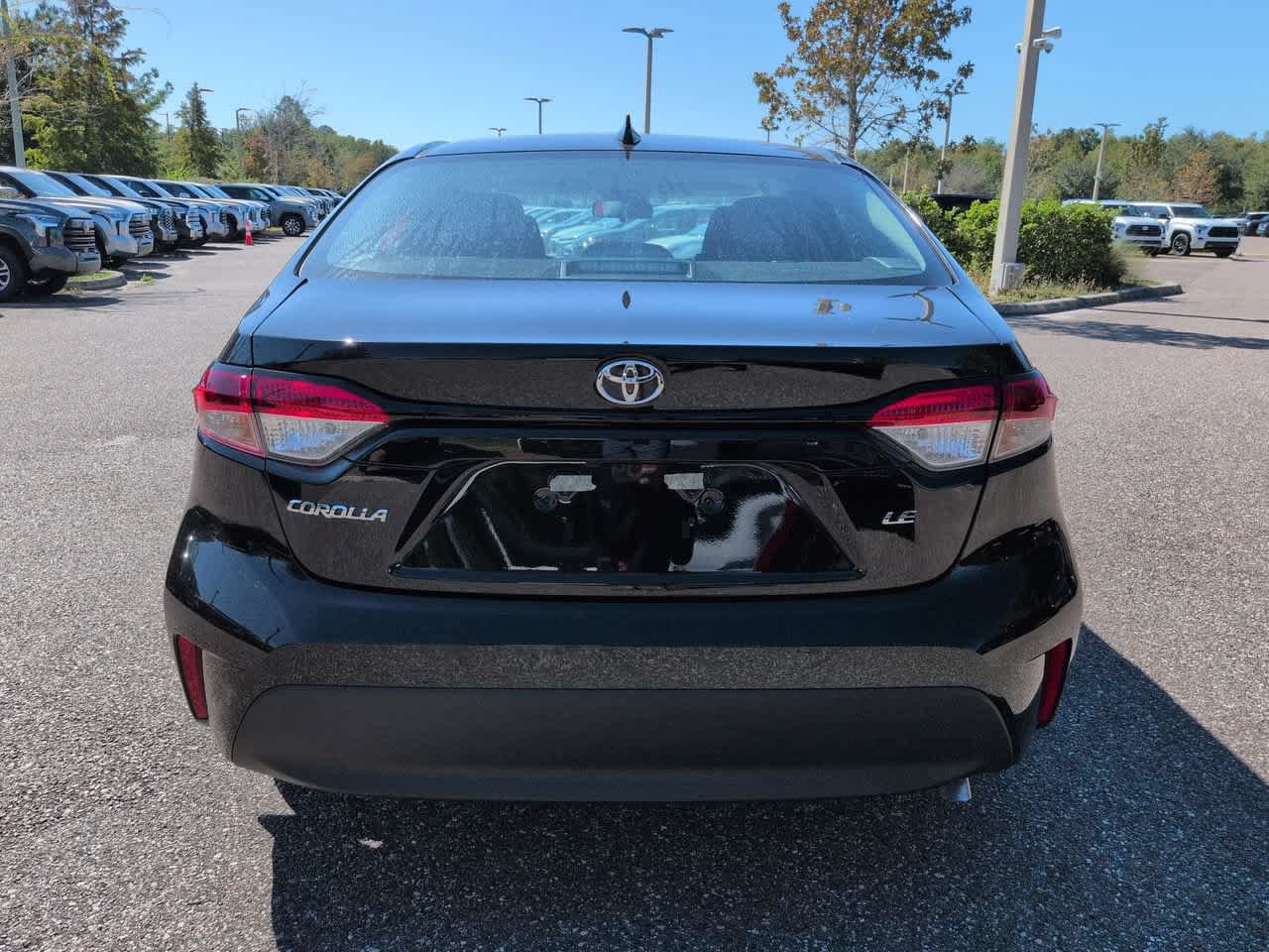 New 2027 Toyota Corolla LE FWD image 5
