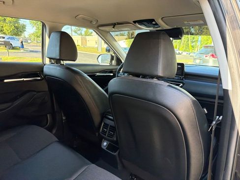 Certified 2022 Kia Seltos Nightfall Edition AWD/4WD image 15