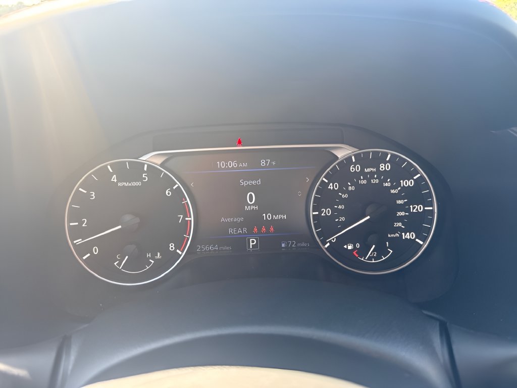 Used 2025 Nissan Altima 2.5 SR FWD image 14