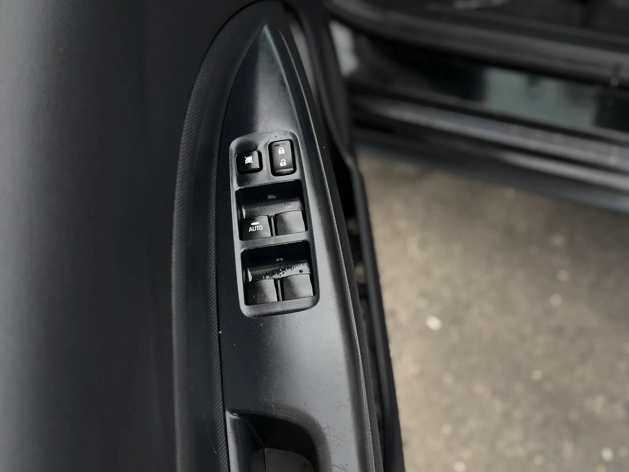 Used 2019 Mitsubishi Mirage LE FWD image 32