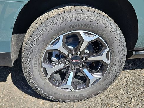 New 2026 GMC Yukon XL AT4 Ultimate image 5